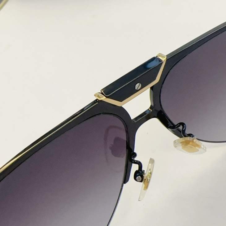 Picture of Chopard Sunglasses _SKUfw60570952fw